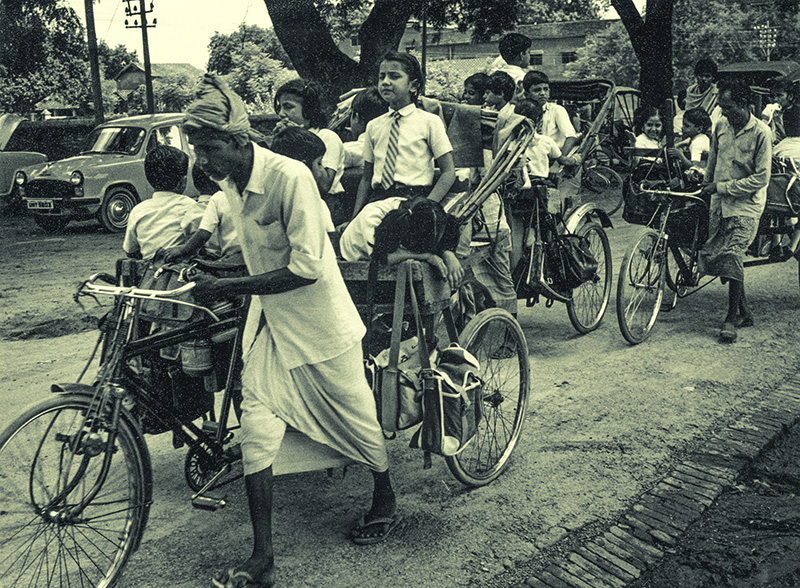 photograph from the book 'BANARAS, City of God, Heart of India' by Robert Schilder