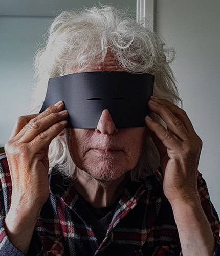 Robert's snow goggles try